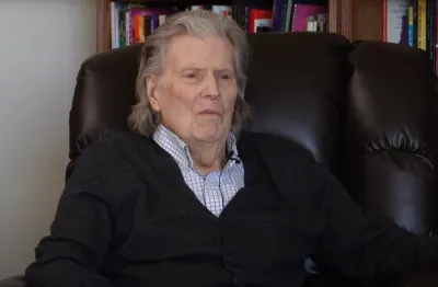 Bivši savjetnik predsjednika: "Lično sam rukovao NLO materijalom"