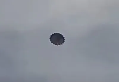 NLO čudnog oblika snimljen iznad Meksika