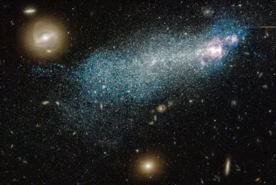 Stare i nove galaksije