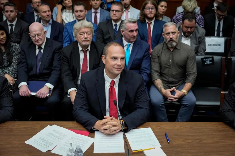 David Grusch: 'Trump je bio potpuno informiran o vanzemaljcima koji žive među nama'