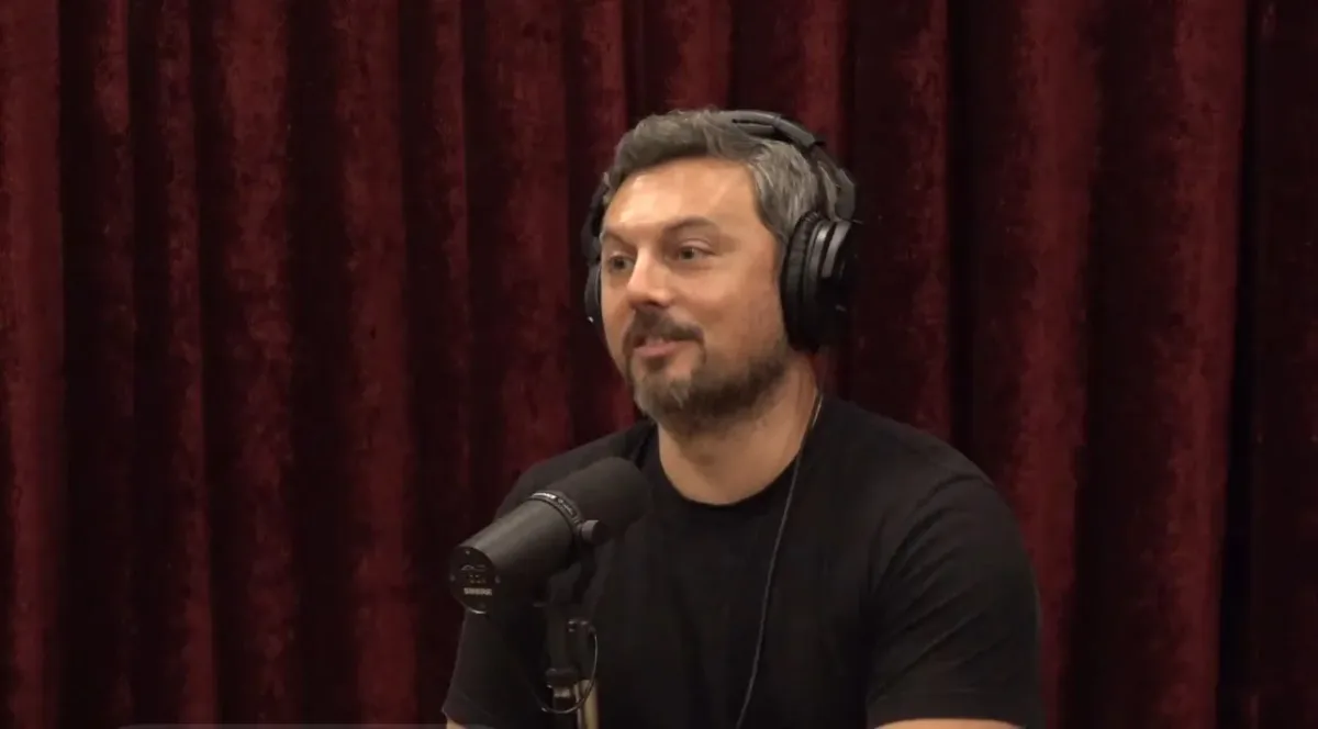 Dan Farah: "Američka nuklearna testiranja bila su tajni pokušaj obaranja NLO-a"