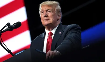 Trump: 'Veoma interesantni' NLO dosijei bit će objavljeni 'vrlo brzo'